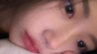 cuplikan viral panas tendência Bokep Jilbab Semok Ngentot Mentok Dalem Memek - GindirViral